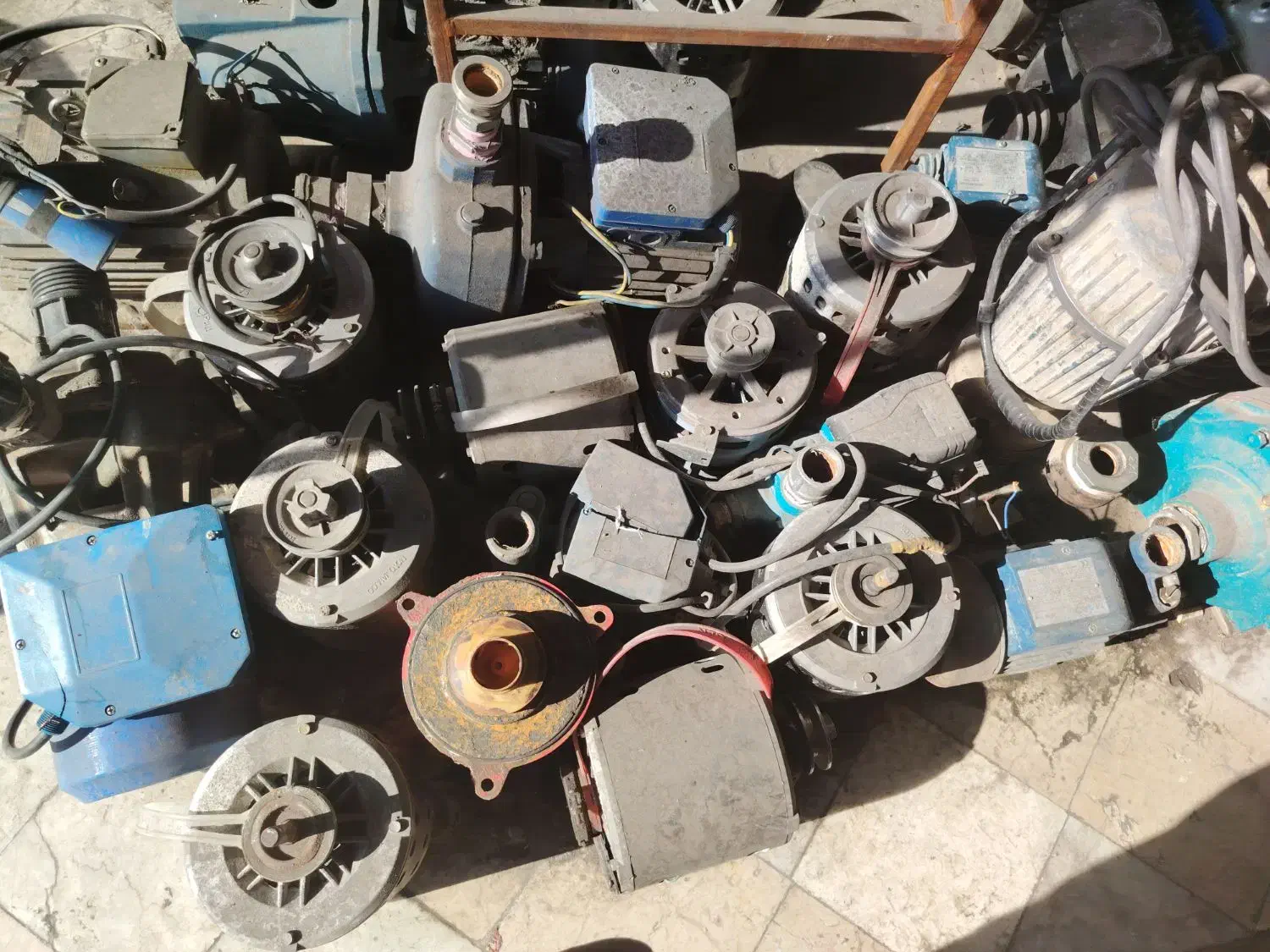 سیم پیچی انواع الکتروموتور تکفاز و سه فاز|خدمات پیشه و مهارت|کرمان, |دیوار