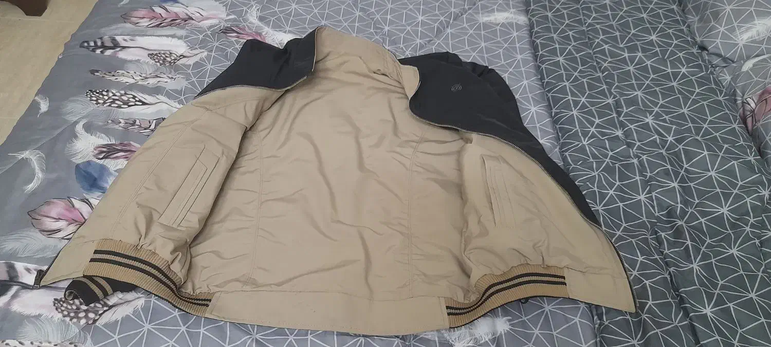 کاپشن|لباس|شیروان (خراسان), |دیوار