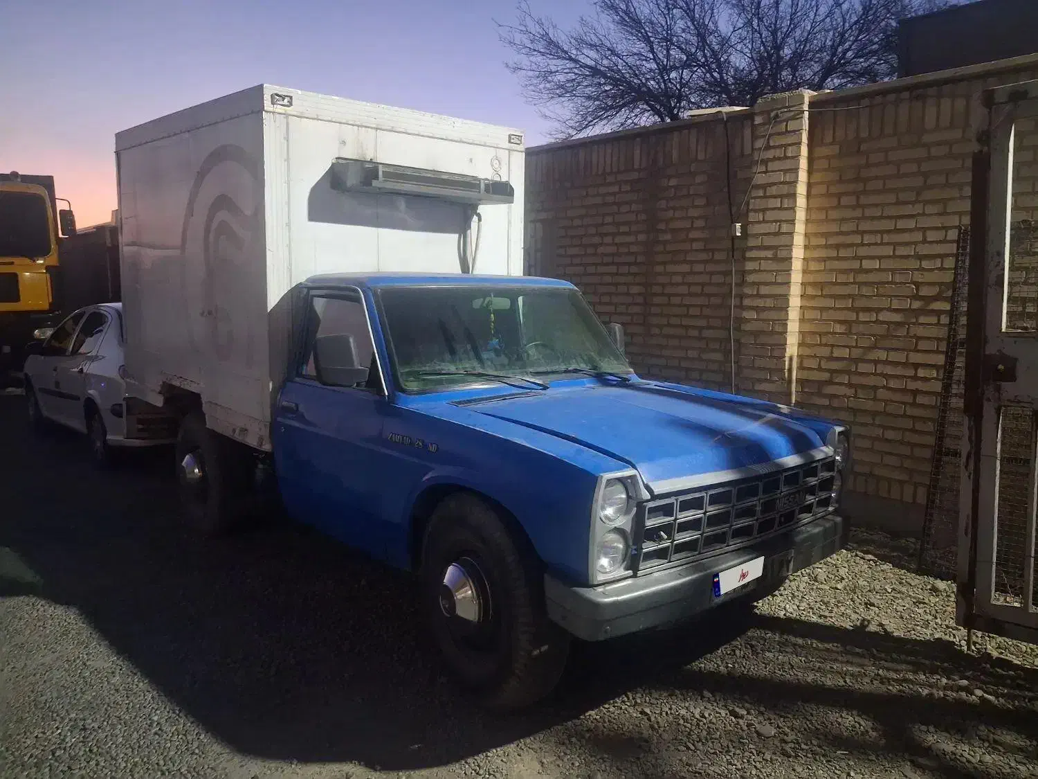 نیسان یخچالدار|خودرو سواری و وانت|اسلام‌شهر, ملک‌آباد|دیوار