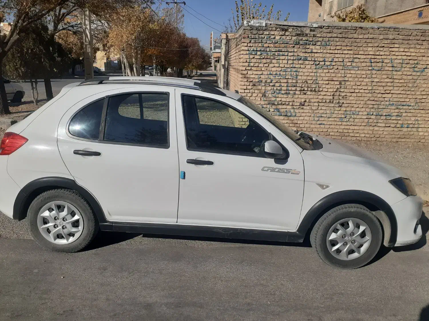 فروش خودرو کوییک|خودرو سواری و وانت|بروجن, |دیوار