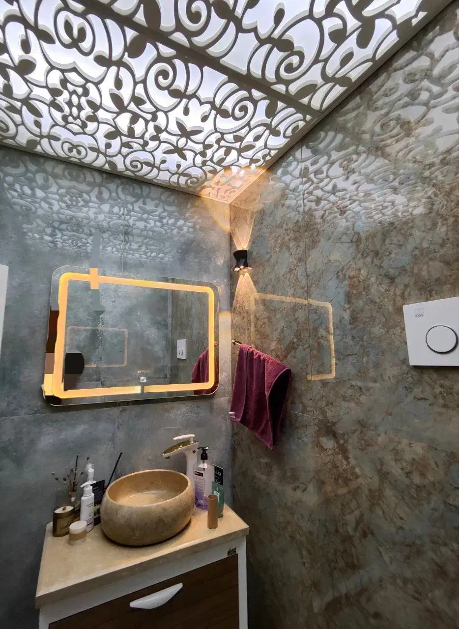 اجرای سنگ کاری کاشی کاری مدرن درجه ای ۱|خدمات پیشه و مهارت|کیاشهر, |دیوار