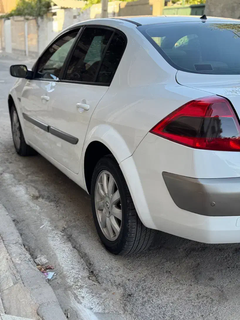 مگان ۲۰۰۰ آپشنال|خودرو سواری و وانت|ارومیه, |دیوار