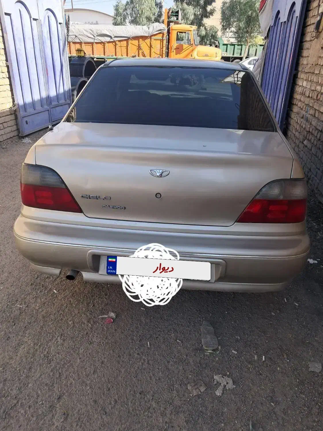 دووسیلو مدل ۸۲|خودرو سواری و وانت|اصفهان, قهاب جنوبی|دیوار