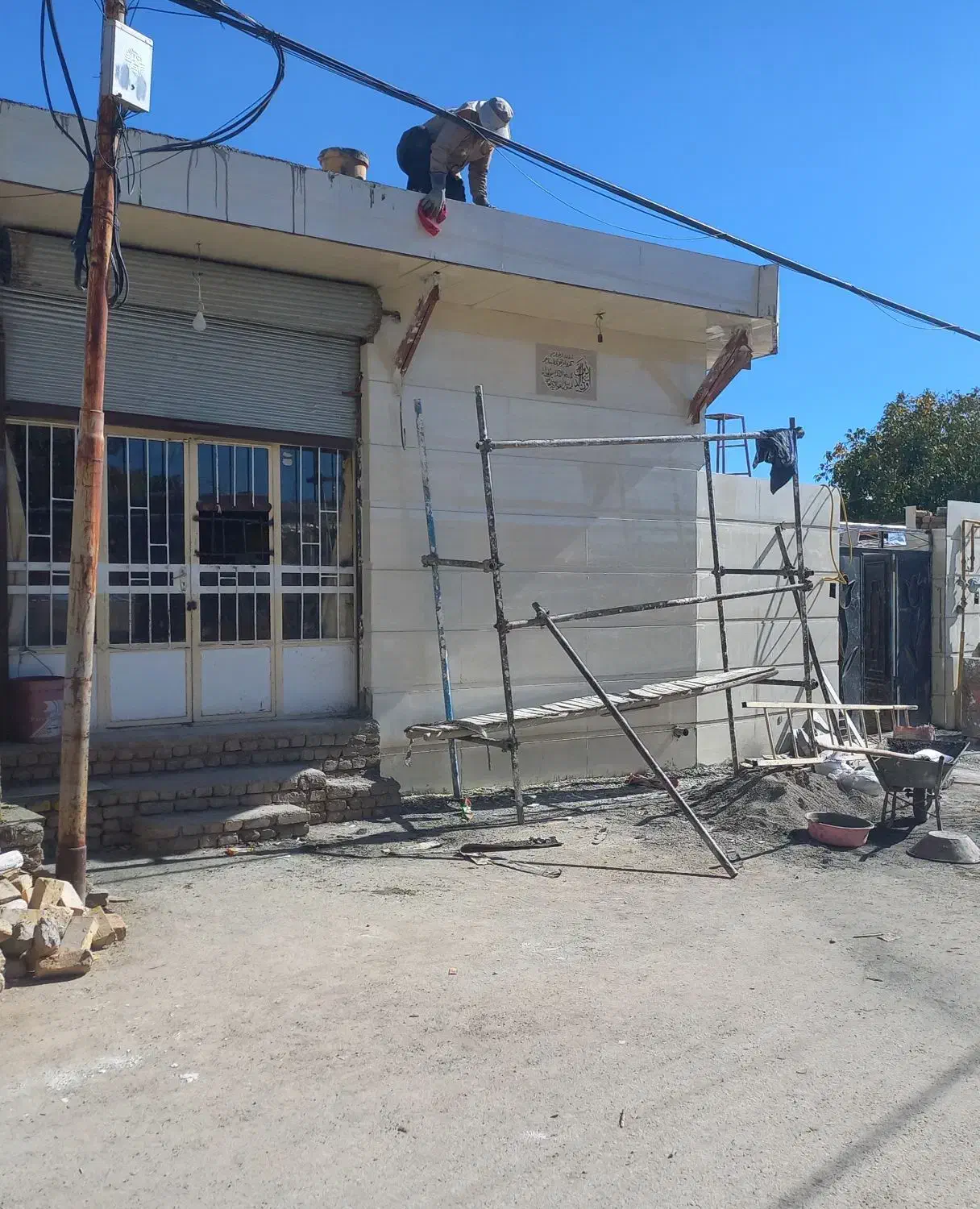 بنا و بنایی سنگ کاری و کاشی کاری|خدمات پیشه و مهارت|قم, بکایی|دیوار