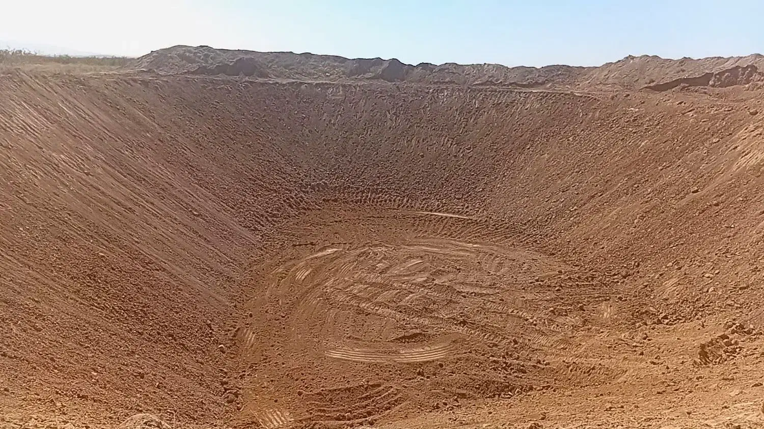 خدمات بیل میکانیکی ولودر و کمپرسی|خدمات حمل و نقل|نیشابور, فضل|دیوار