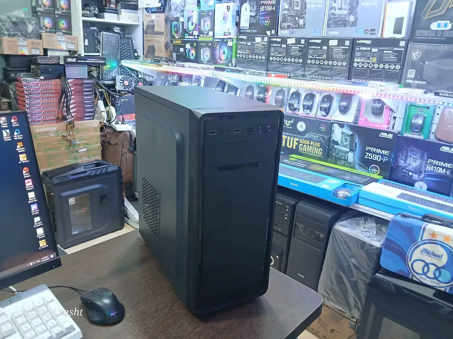کیس گیمینگ ddr4 گرافیک ۸ پردازنده i5|رایانه رومیزی|رشت, باهنر|دیوار