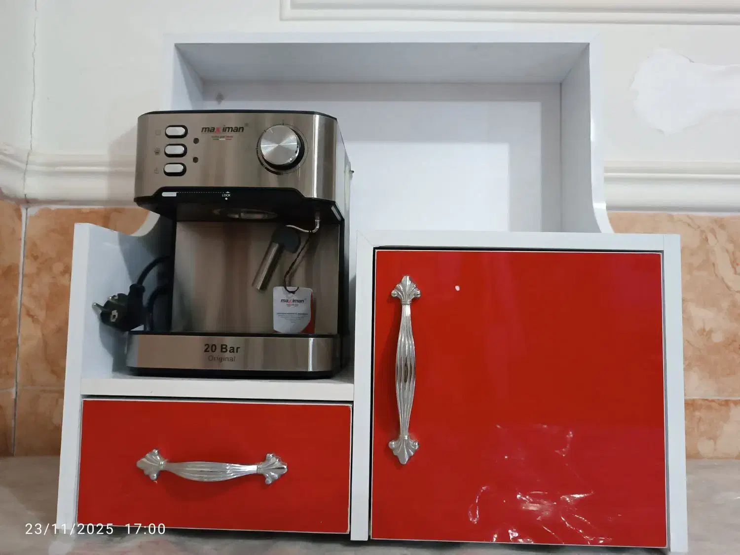 کافی بار|کتابخانه، شلف، قفسههای دیواری|زاهدان, |دیوار