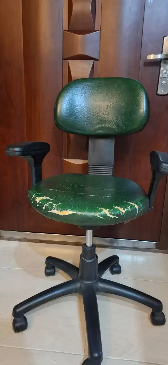 صندلی چرخ دار|صندلی و نیمکت|اصفهان, ناژوان|دیوار