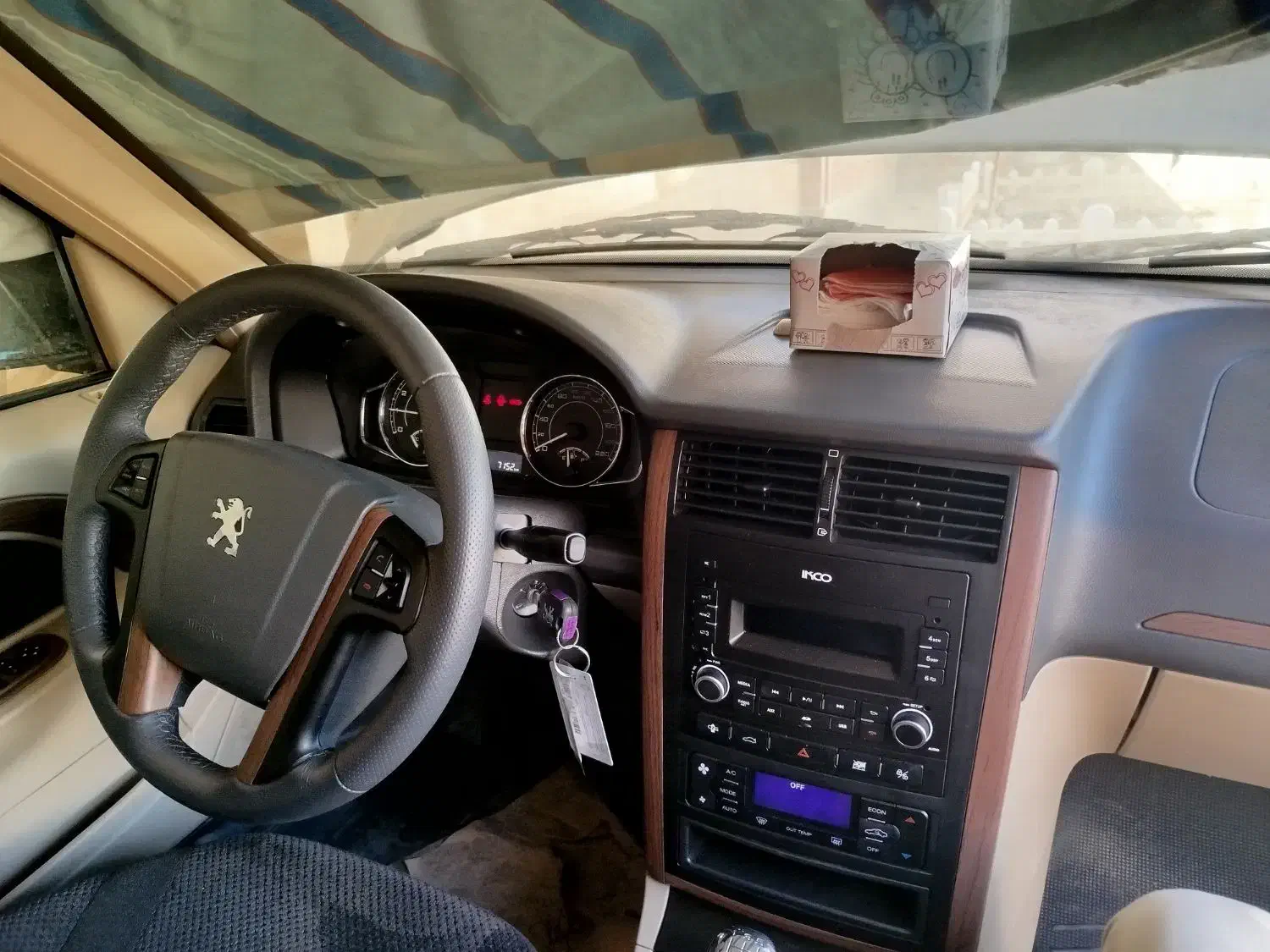 پارس تیوفایو|خودرو سواری و وانت|ملک‌آباد, |دیوار