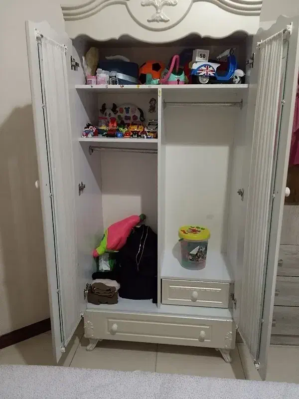 کمد بچه|اسباب و اثاث بچه|تهران, مقدم|دیوار