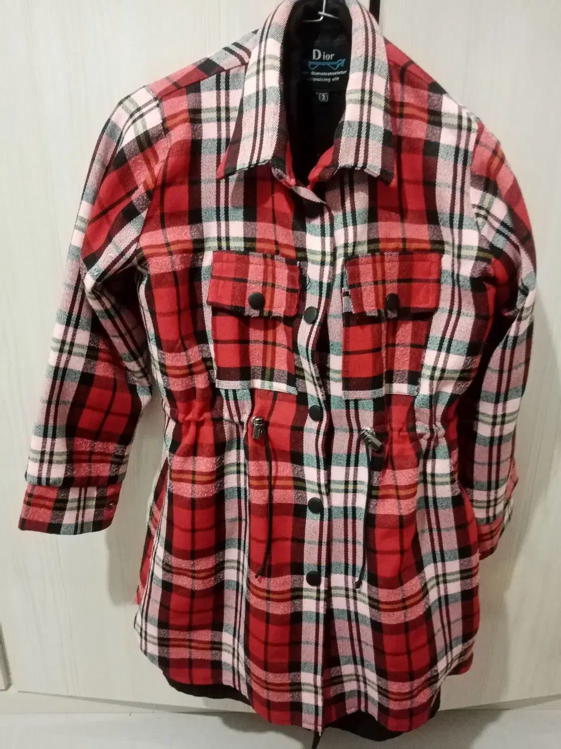 مانتو|لباس|نیشابور, راه آهن|دیوار