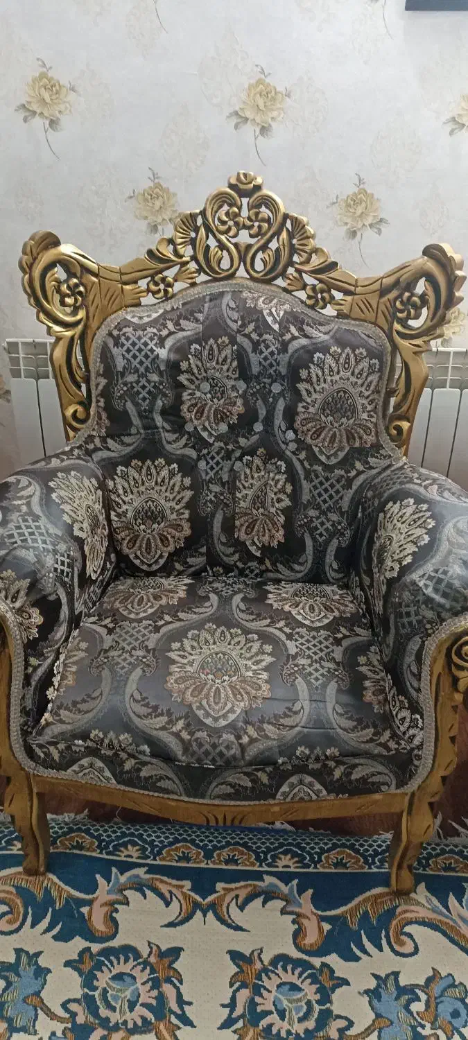 سلطنتی|مبلمان خانگی و میز عسلی|سمنان, |دیوار