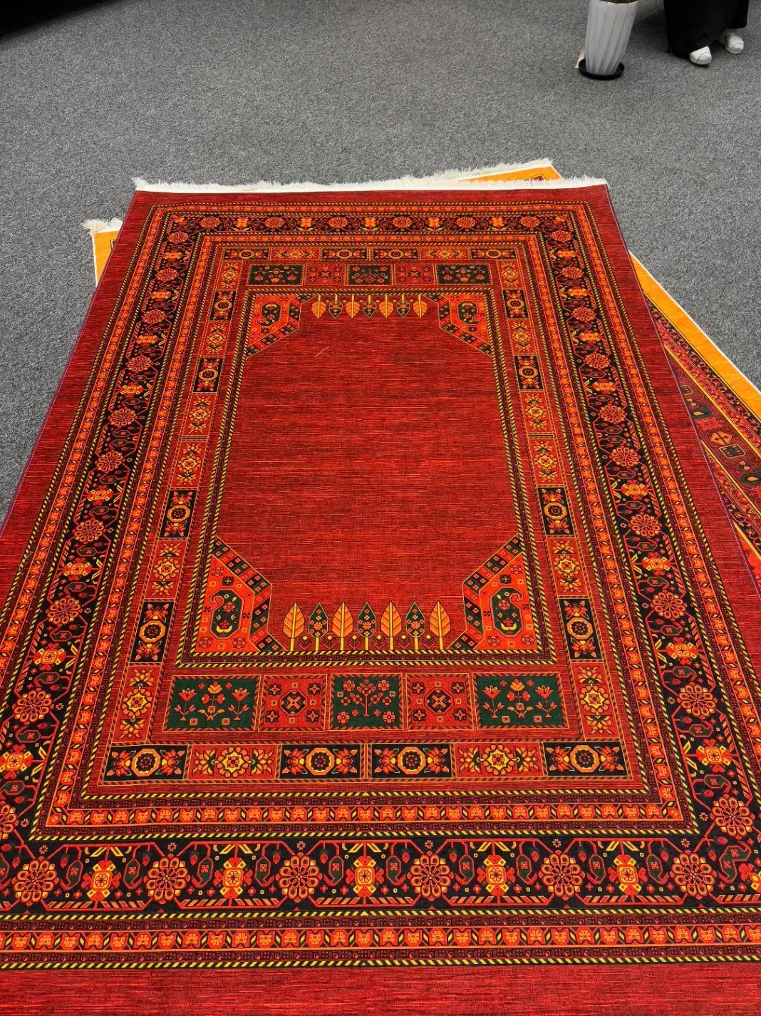 فرشینه در ابعاد مختلف|فرش|شاهرود, |دیوار