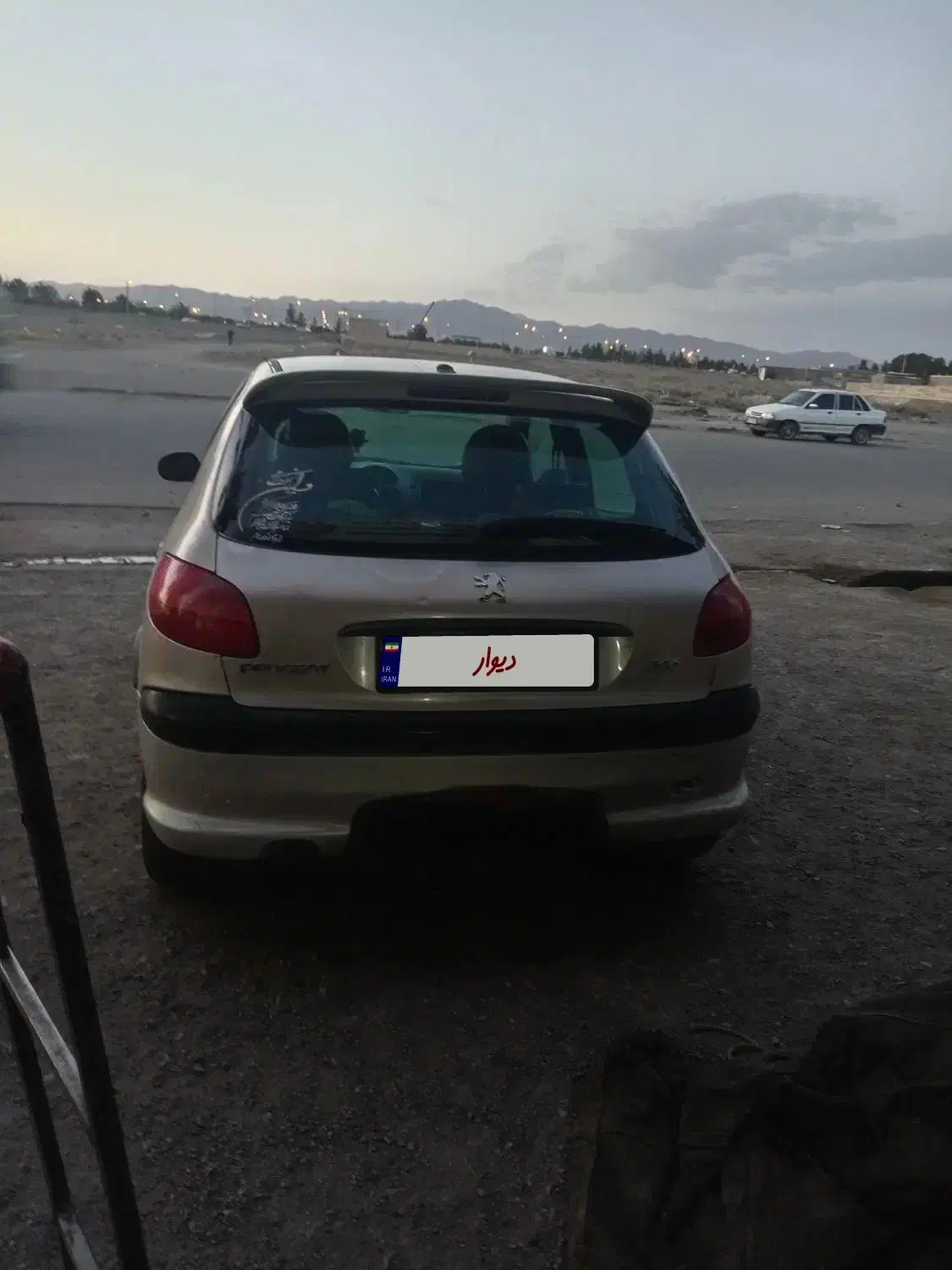 پژو206|خودرو سواری و وانت|سبزوار, شهرک صنعتی فرودگاه|دیوار