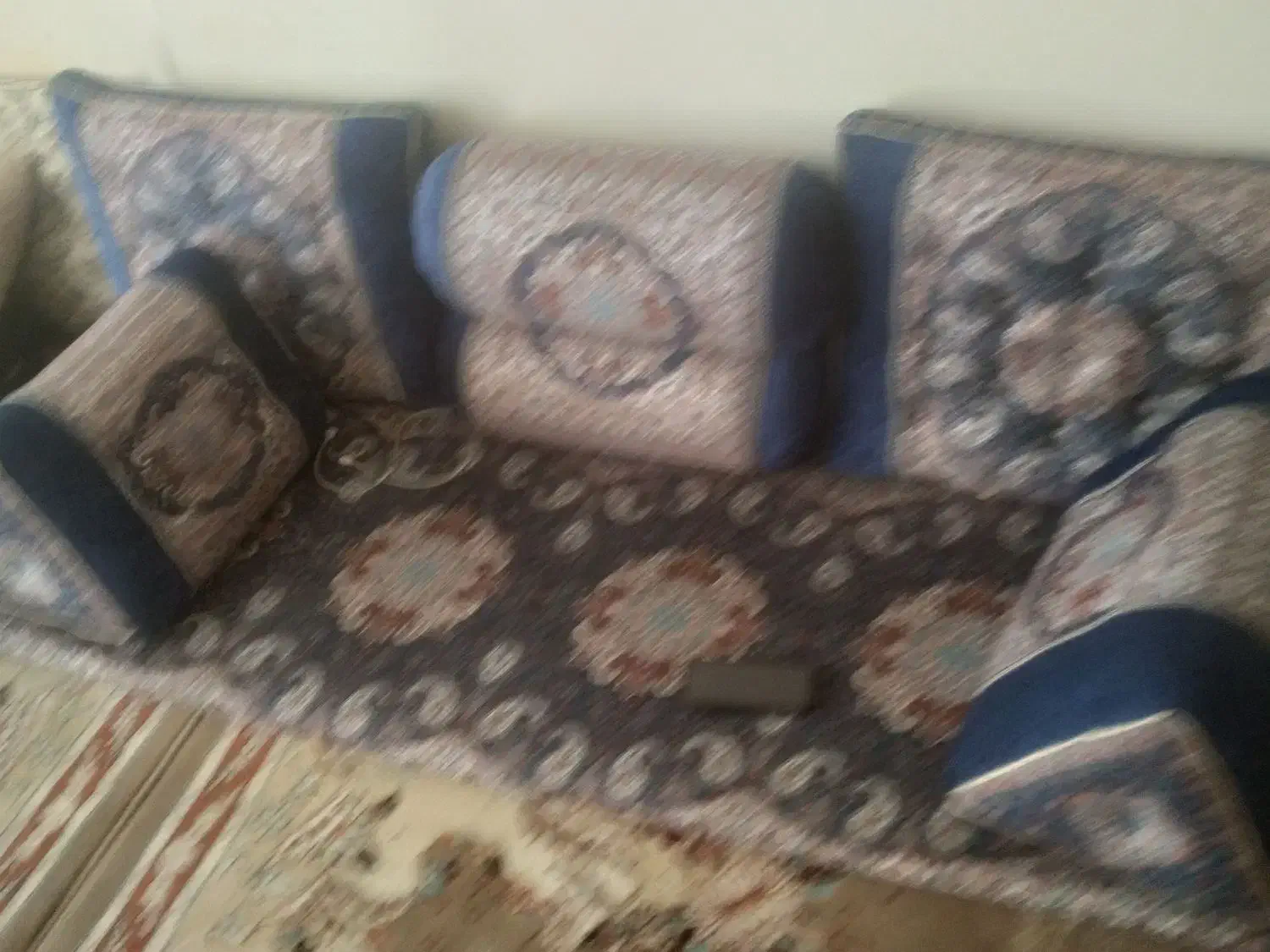 کناره. شیک|رختخواب، بالش، پتو|شهرکرد, |دیوار