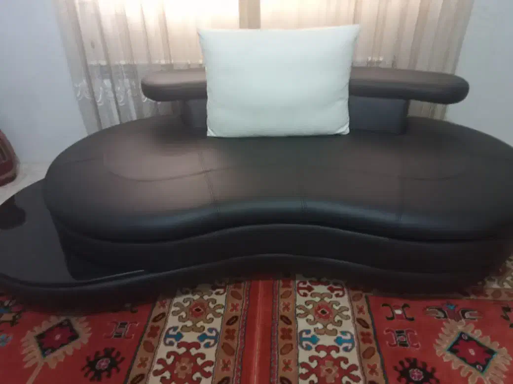 مبل چرمی|مبلمان خانگی و میز عسلی|بندر انزلی, معلم|دیوار