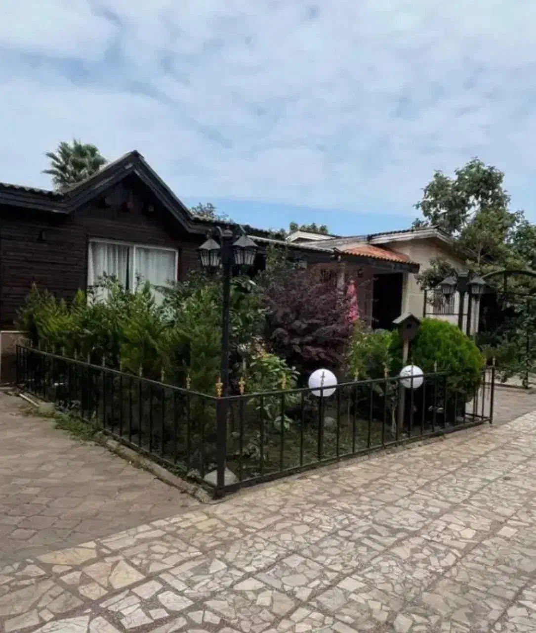 ویلارهن کامل/شهرکی/دوخواب/کد۴۲۳۳/حبوباتی|اجارهٔ خانه و ویلا|رویان, |دیوار