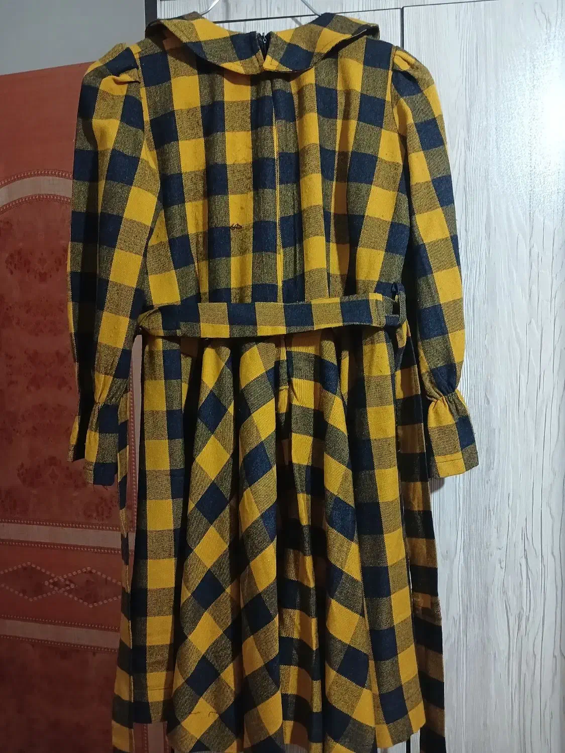 پیراهن دخترانه در حد نو برای سن ۱۰-۱۲ سال|کفش و لباس بچه|اهر, |دیوار