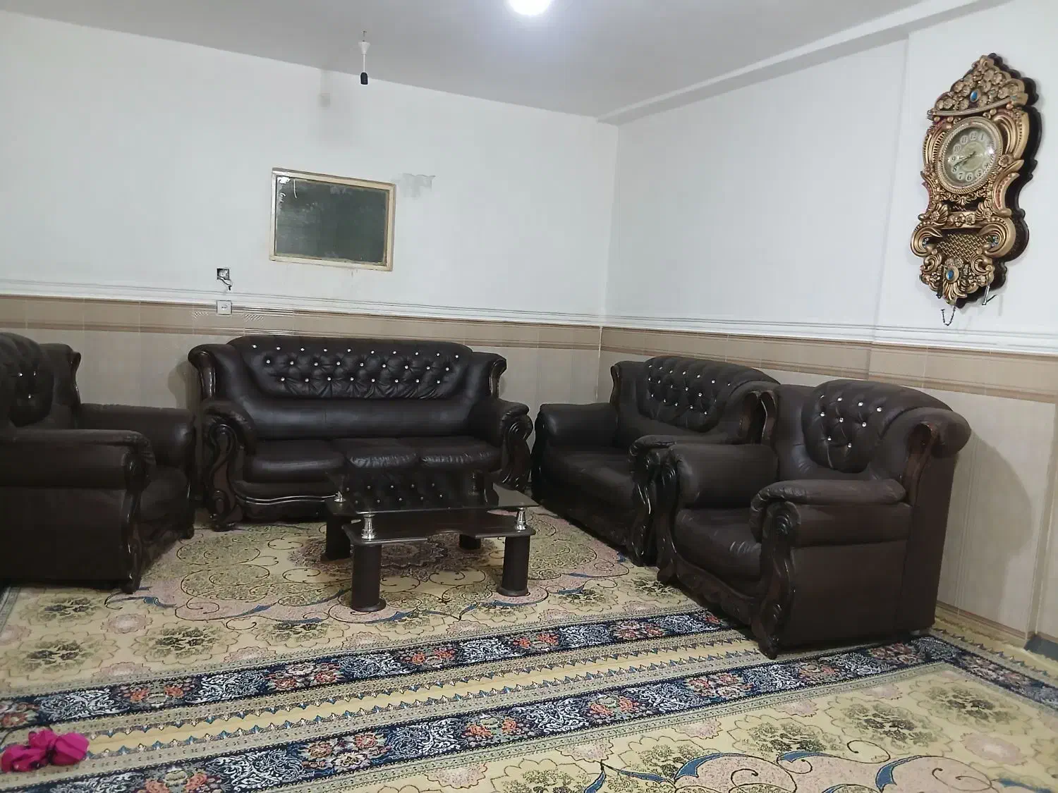 مبل چرم تمیز و کاملا سالم|مبلمان خانگی و میز عسلی|مسجد سلیمان, |دیوار