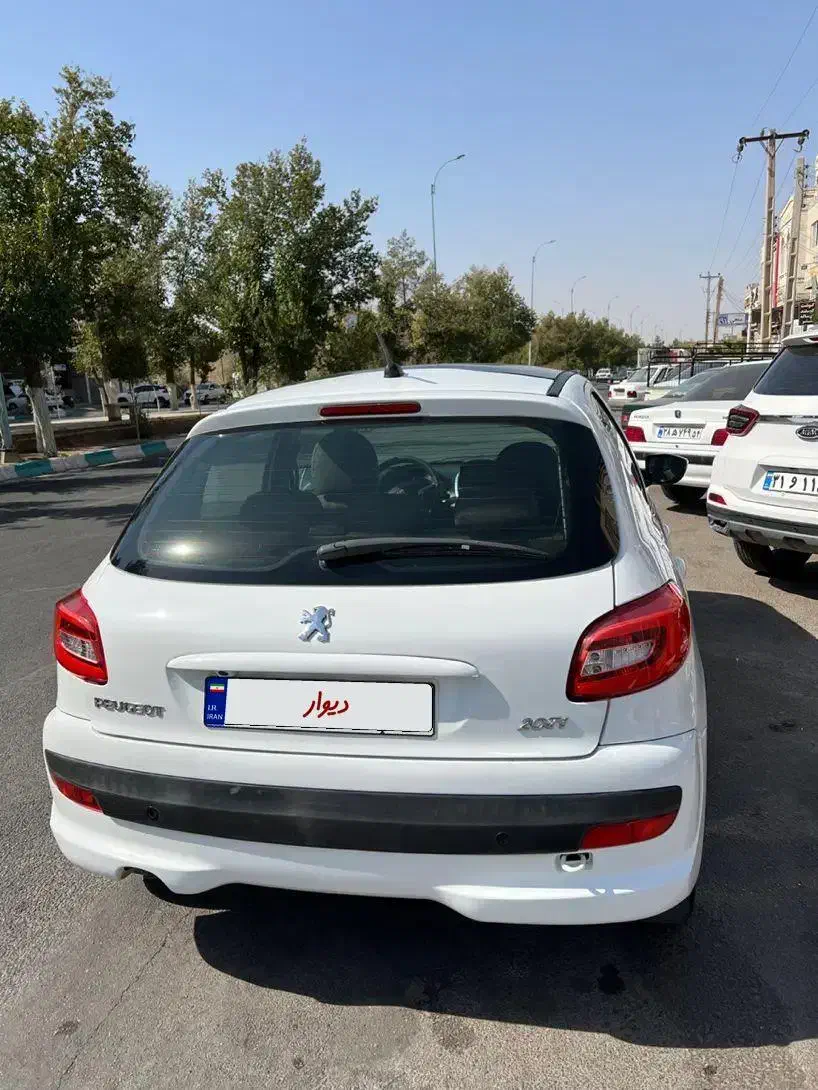 207پاناروما|خودرو سواری و وانت|یزد, |دیوار