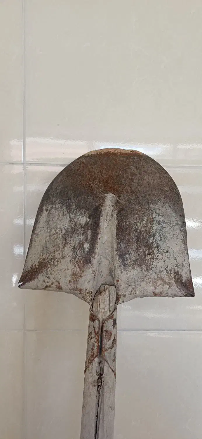 بیل|مصالح و تجهیزات ساختمان|شاهینشهر, فردوسی|دیوار