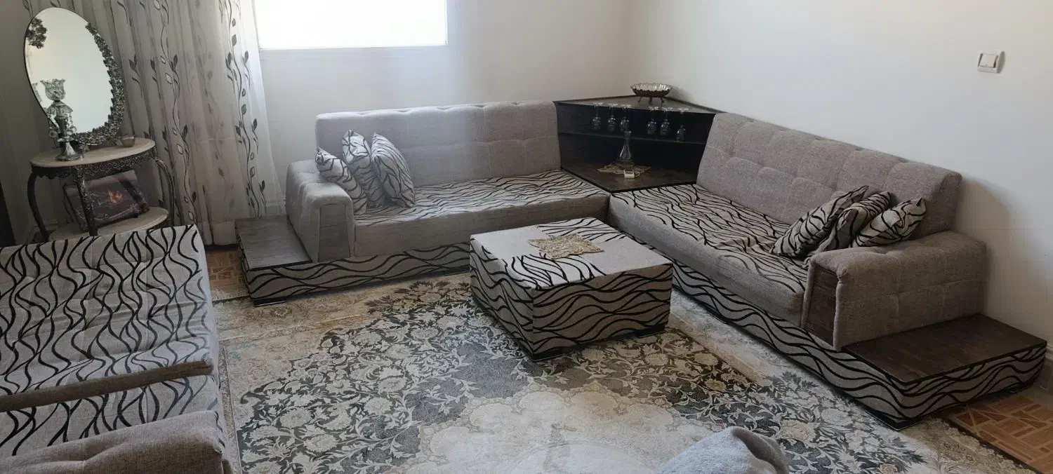 مبل سالم و جنس خوب|مبلمان خانگی و میز عسلی|قم, انسجام|دیوار