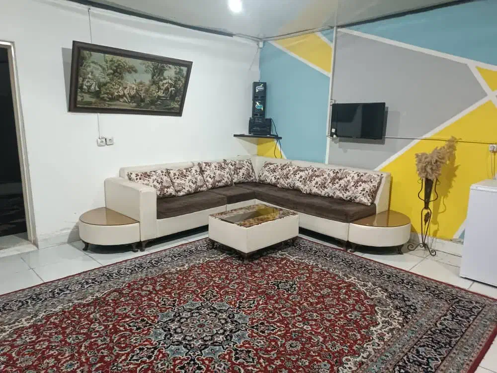 ویلاباغ رویایی در بهترین منطقه گلدشت|اجارهٔ کوتاه‌مدت ویلا و باغ|بروجرد, |دیوار