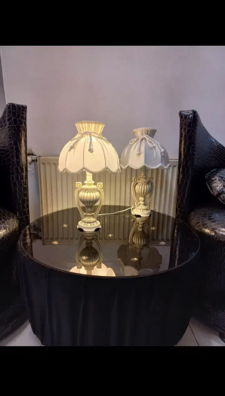 یک جفت آباژورسالم|چراغ خواب و آباژور|بومهن, |دیوار