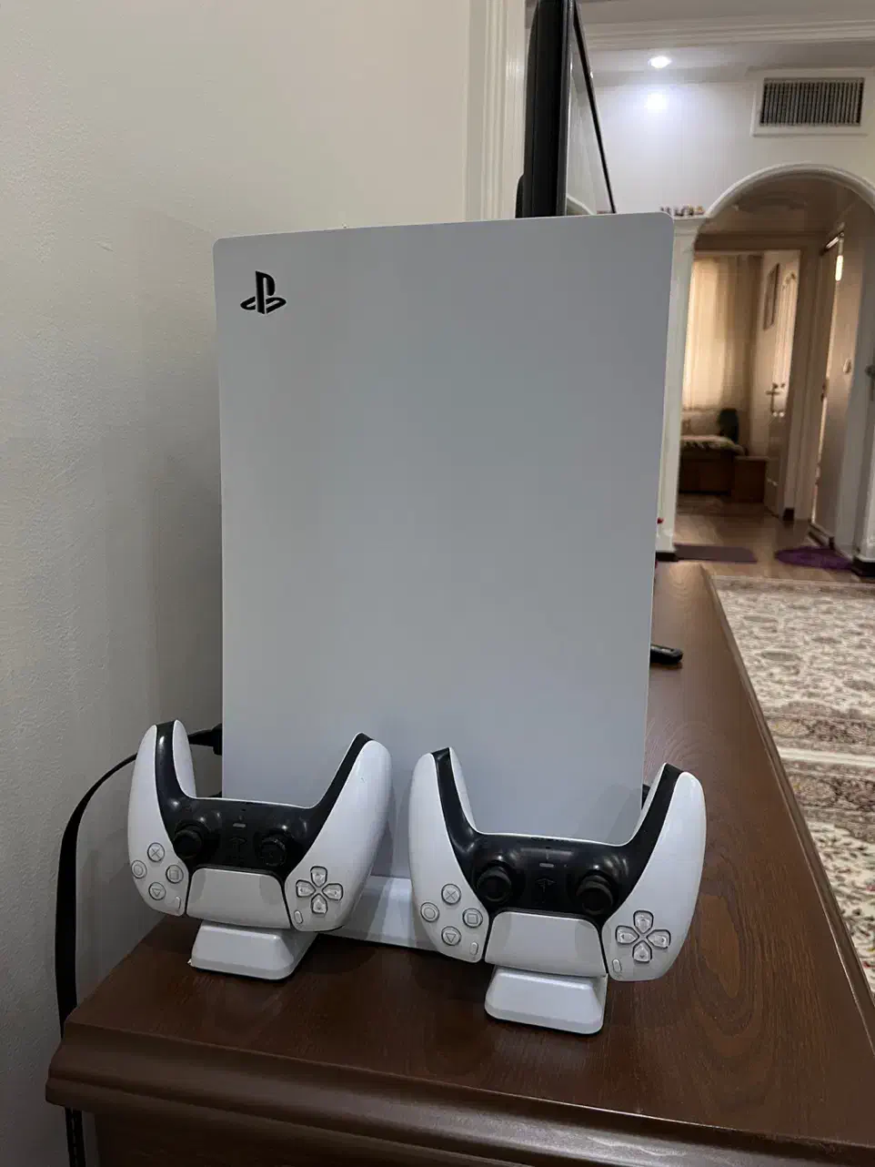 Ps5 fat ۱ تربا با چهار دسته اورجینال|کنسول، بازی ویدئویی و آنلاین|تهران, بهارستان|دیوار