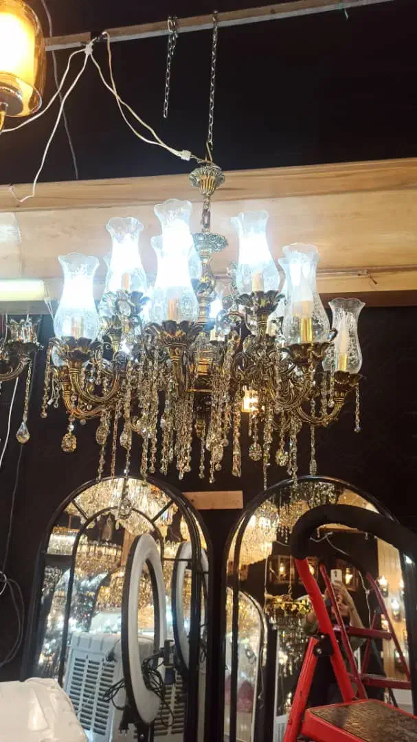 لوستر برنز 15 شاخه به همراه 4 عدد دیوارکوب|لوستر و چراغ آویز|اصفهان, خانه اصفهان|دیوار