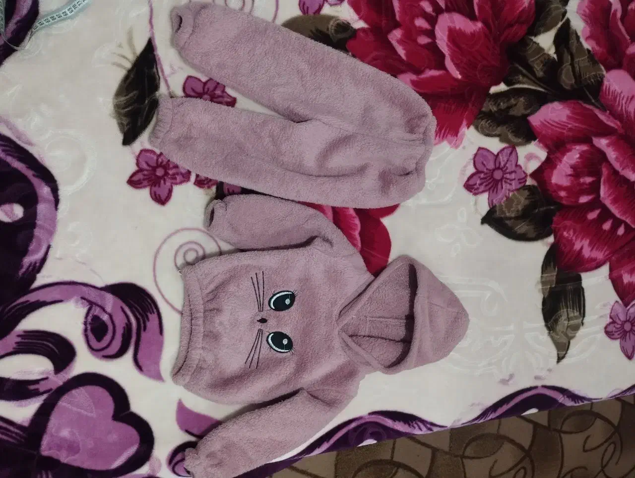 هودی پولیشی گربه سایز ۳۵|کفش و لباس بچه|ساری, |دیوار