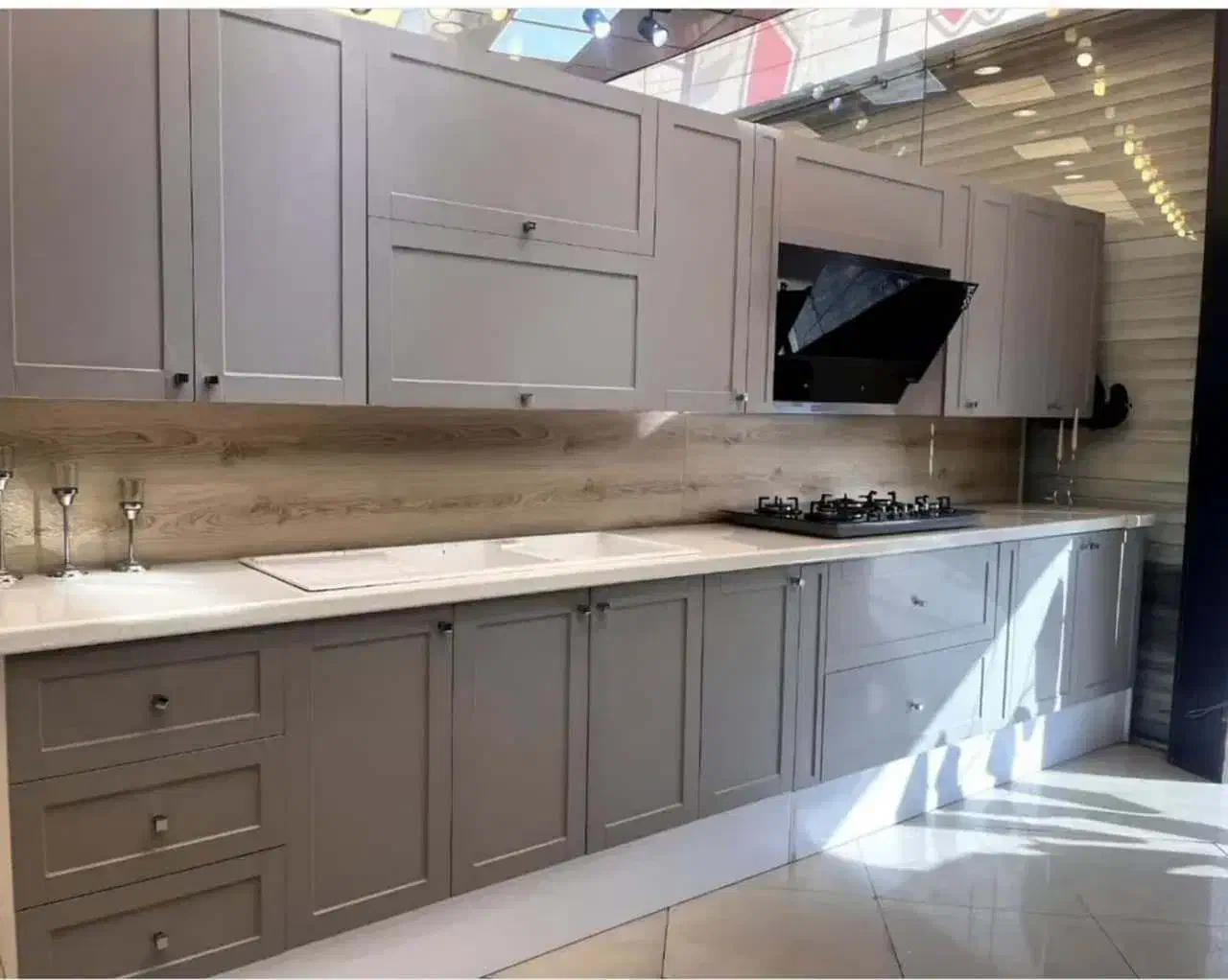 کابینت نئوکلاسیک/زیبایی در طرح و رنگ متنوع258|مصالح و تجهیزات ساختمان|اصفهان, الهیه|دیوار