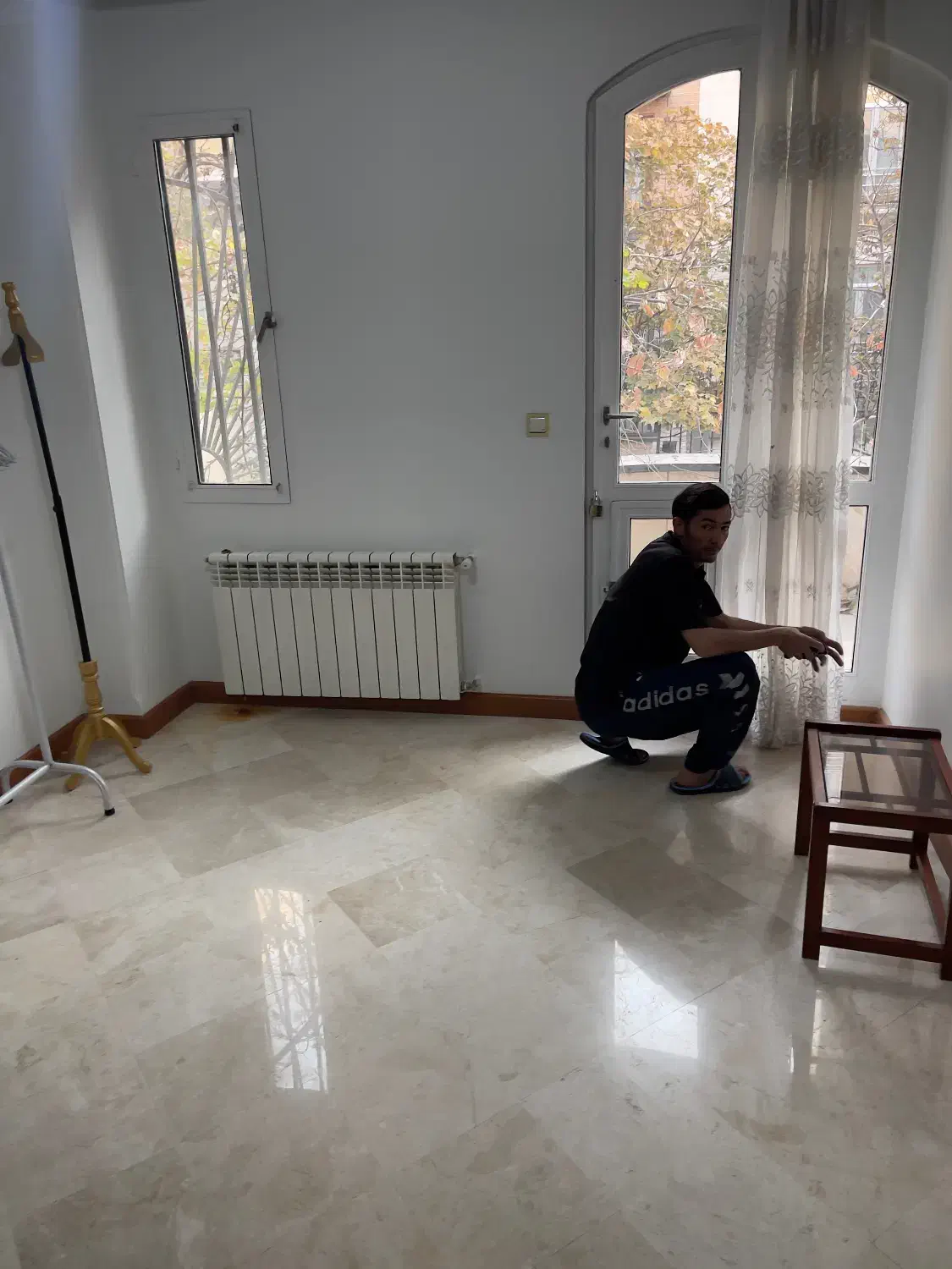 نیاوران گلسنگ ۱۷۰ متر ۳ خواب تک واحدی