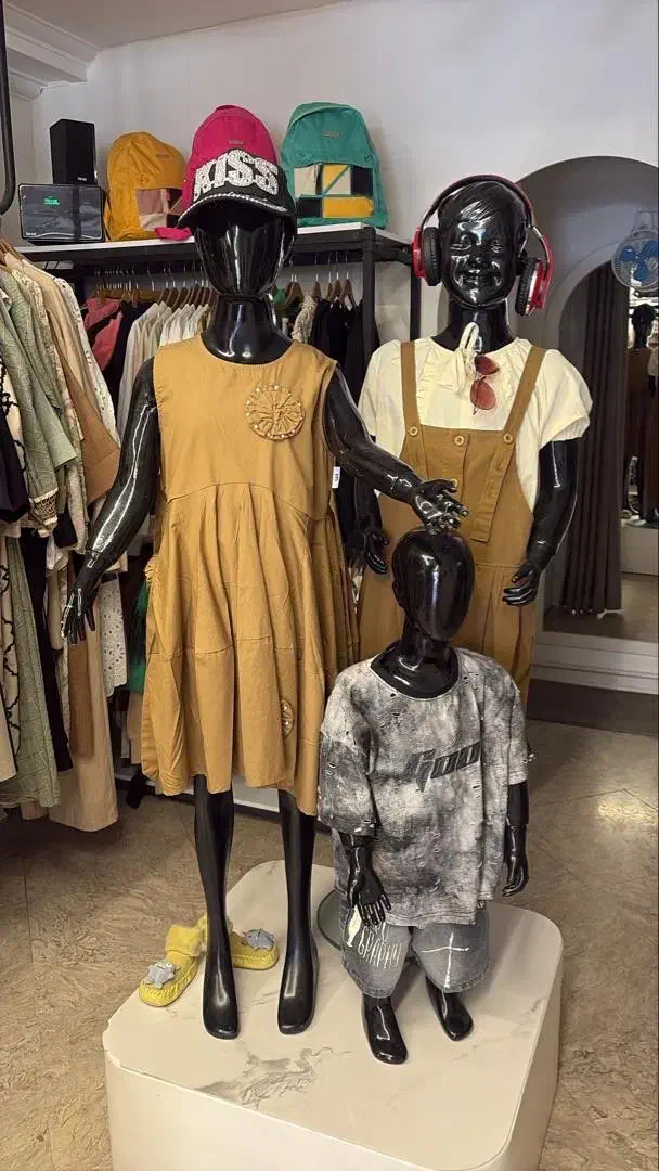 مانکن|فروشگاه و مغازه|شاهرود, |دیوار