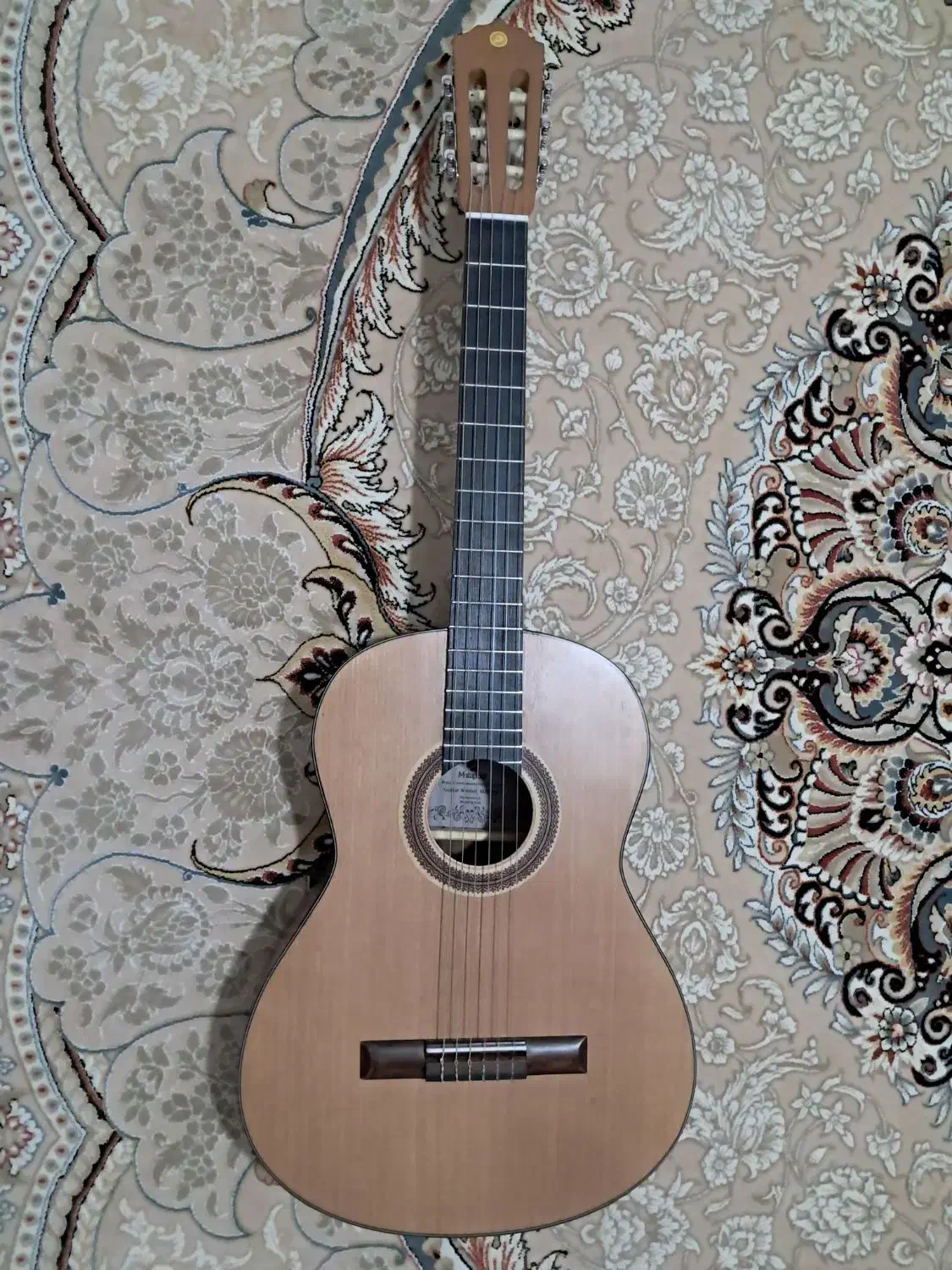 گیتار|گیتار، بیس، امپلیفایر|سبزوار, بیهق شرقی|دیوار