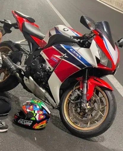 CBR1000|موتورسیکلت|تهران, سیمای ایران|دیوار