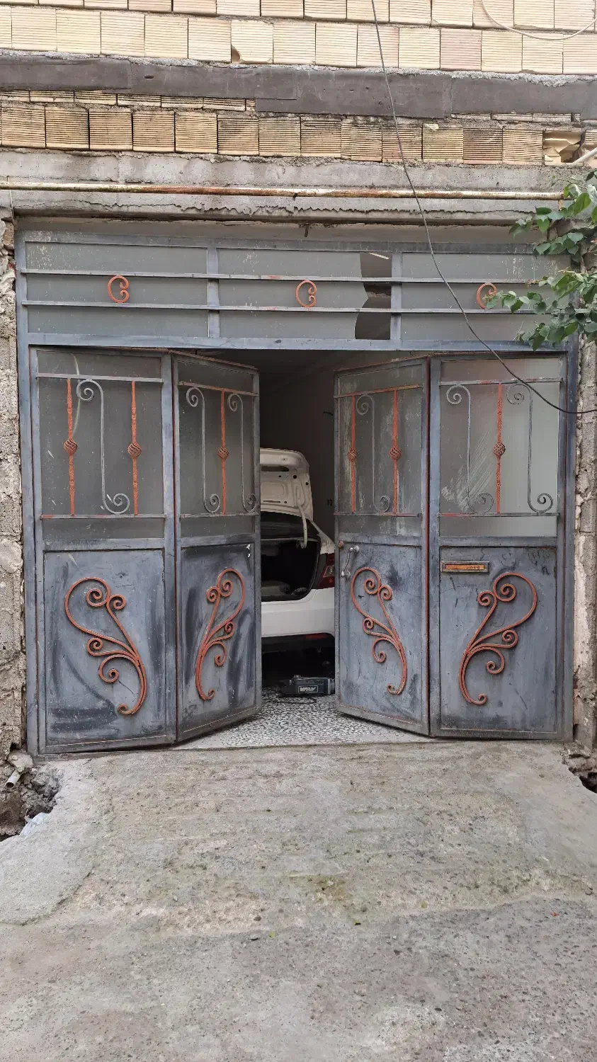 درب آهنی|مصالح و تجهیزات ساختمان|رشت, خرسندی|دیوار