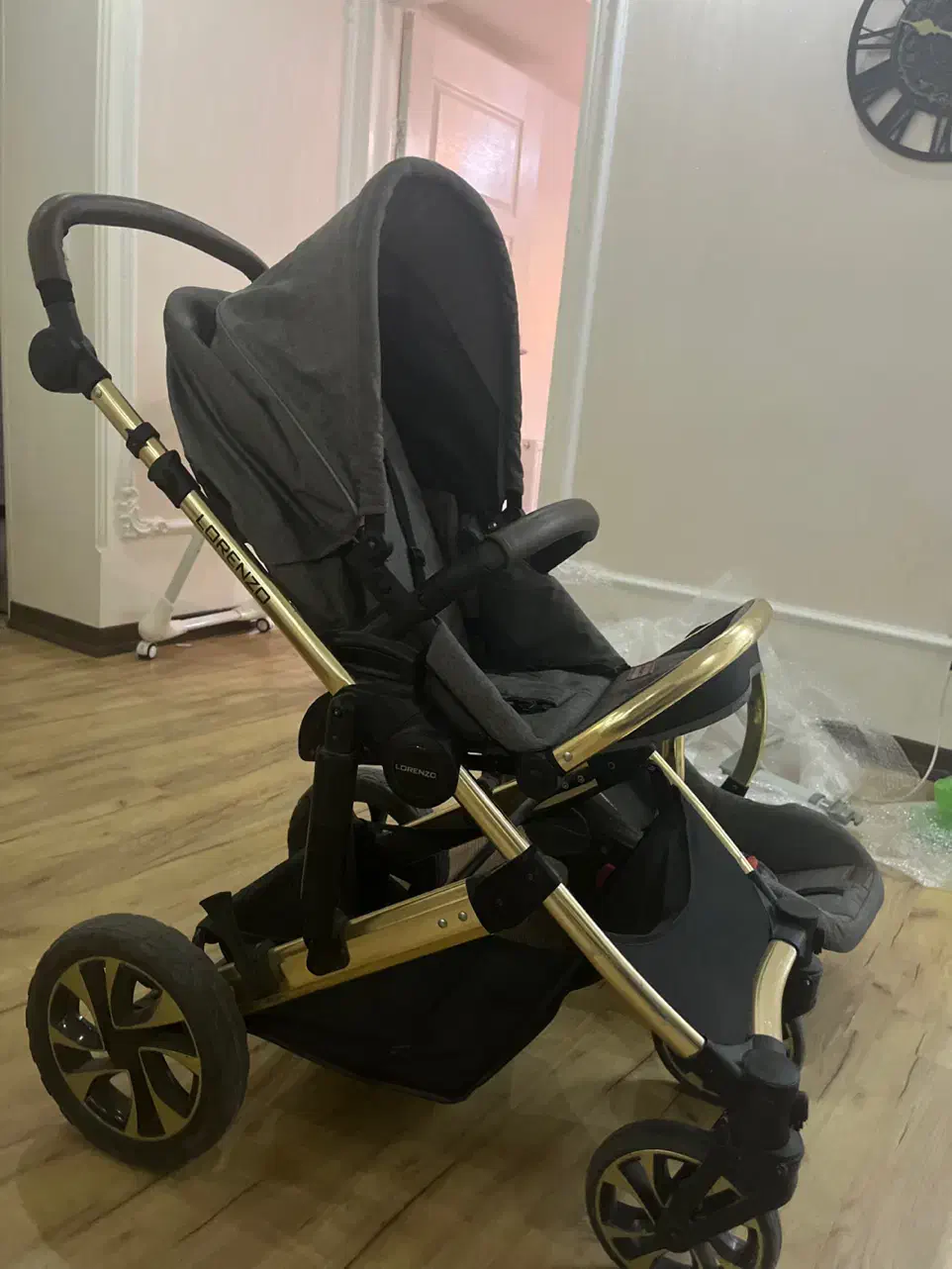 کالسکه کریر صندلی غذا و تخت کنار مادر کودک|کالسکه و لوازم جانبی|رودهن, |دیوار