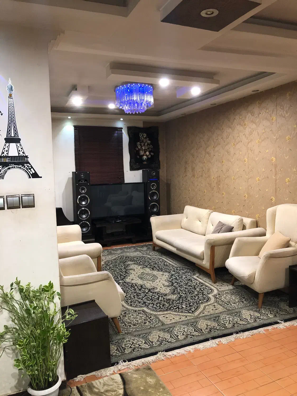 ویلا اجاره روزانه هفتگی با پارکینگ|اجارهٔ کوتاهمدت ویلا و باغ|رشت, کوی امام رضا|دیوار