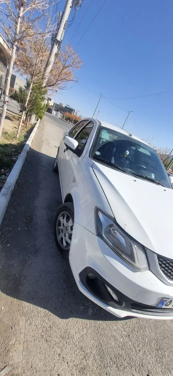 ساینا ۴۰۴|خودرو سواری و وانت|اراک, |دیوار