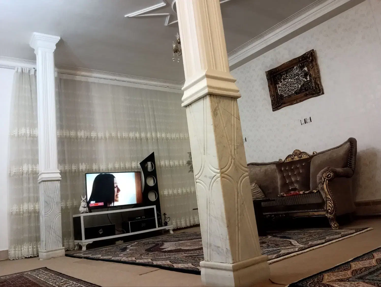 پرده|پرده، رانر، رومیزی|میانه, |دیوار