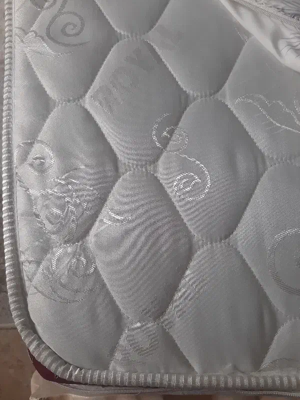 تشک طبی فنری دو نفره رویال|تشک تختخواب|تهران, مجیدآباد|دیوار