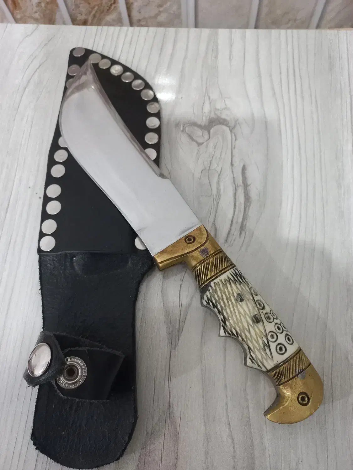 چاقو|کوهنوردی و کمپینگ|گنبد کاووس, |دیوار