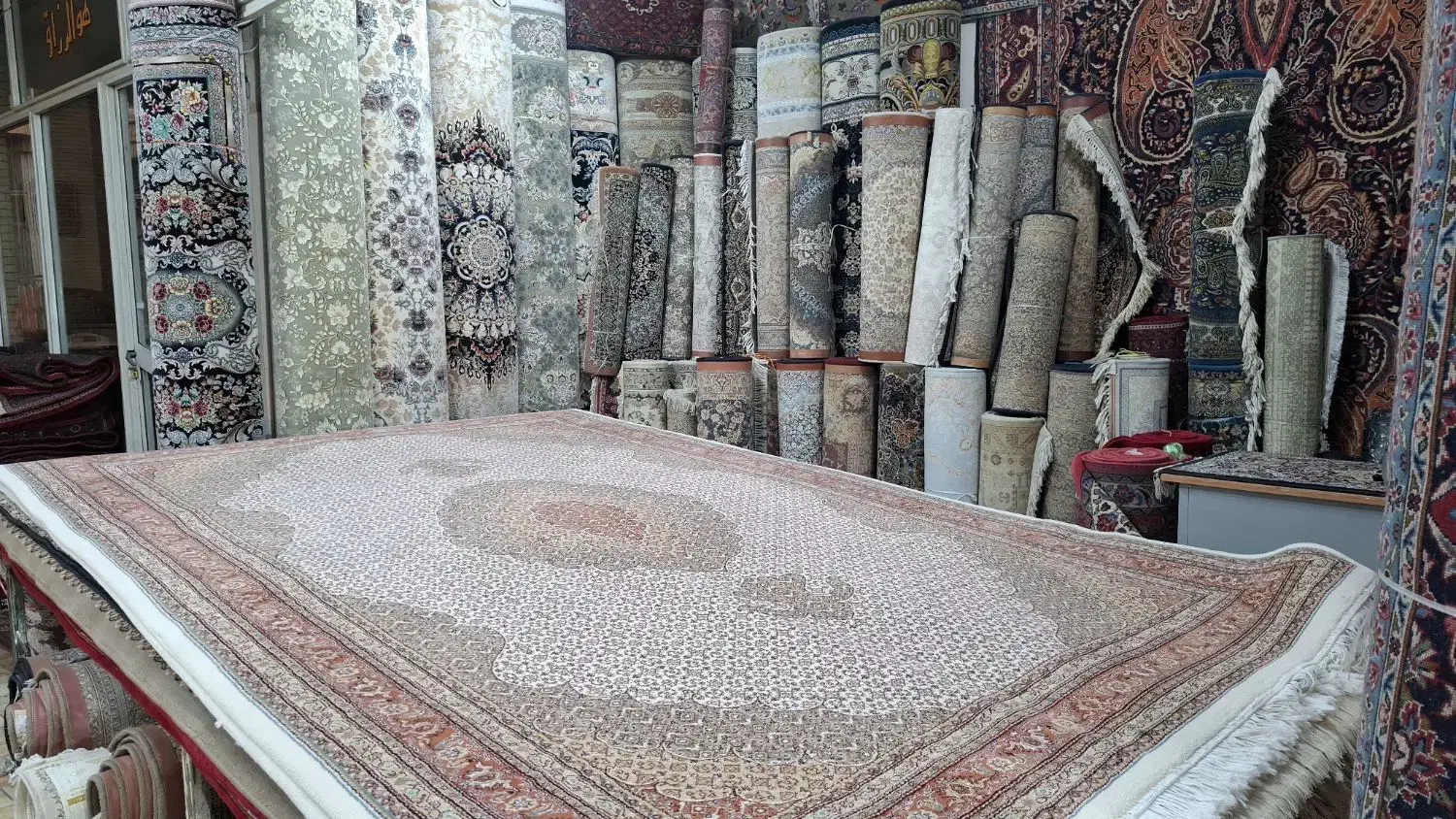 انواع فرش در حد نو|فرش|همدان, |دیوار