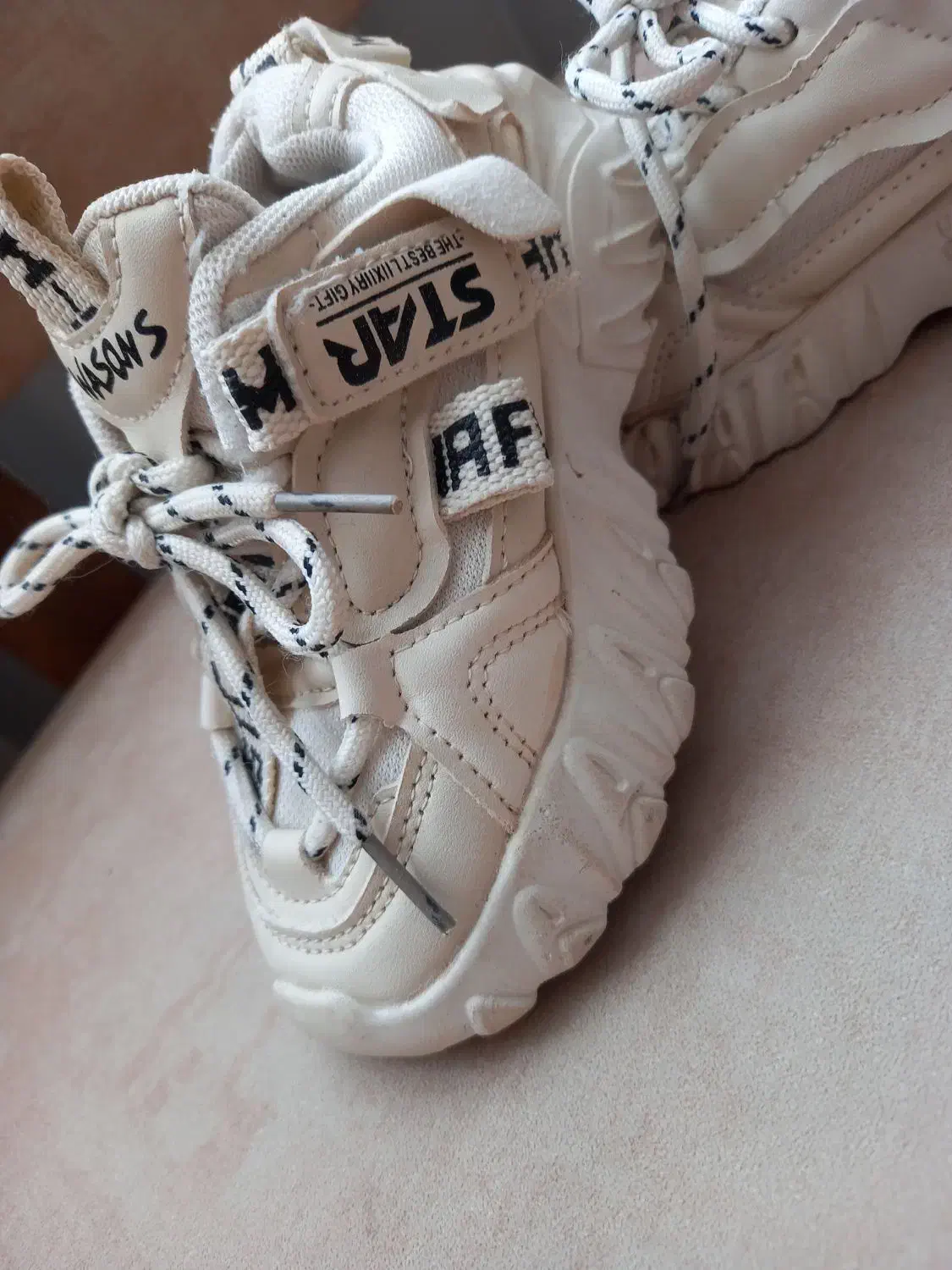 پوتین و کفش بچگانه|کفش و لباس بچه|کرمانشاه, |دیوار