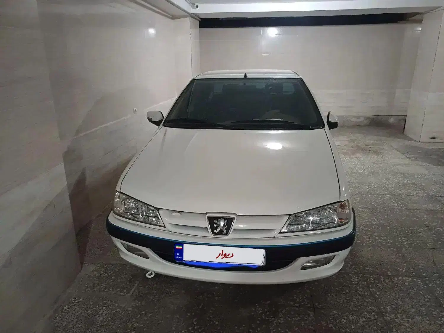 پژو پارس مدل ۹۴|خودرو سواری و وانت|محمدشهر, سیدآباد|دیوار