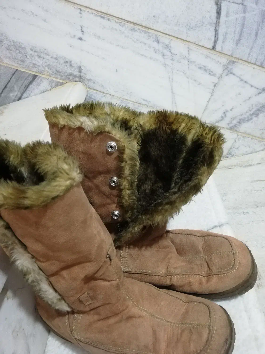 دو جفت پوتین و چند جف کفش مجلسی|کیف، کفش، کمربند|سنندج, |دیوار