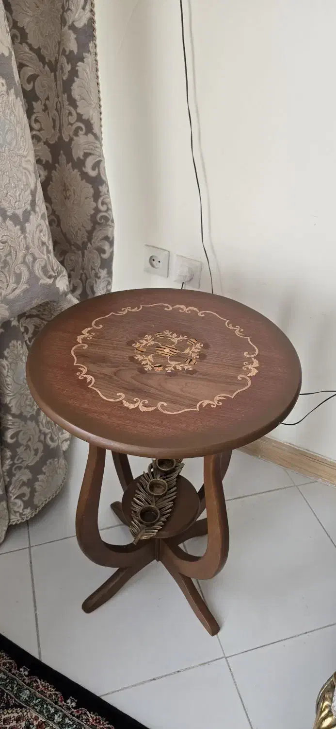 میز تک|میز تلفن|مشهد, آبکوه|دیوار