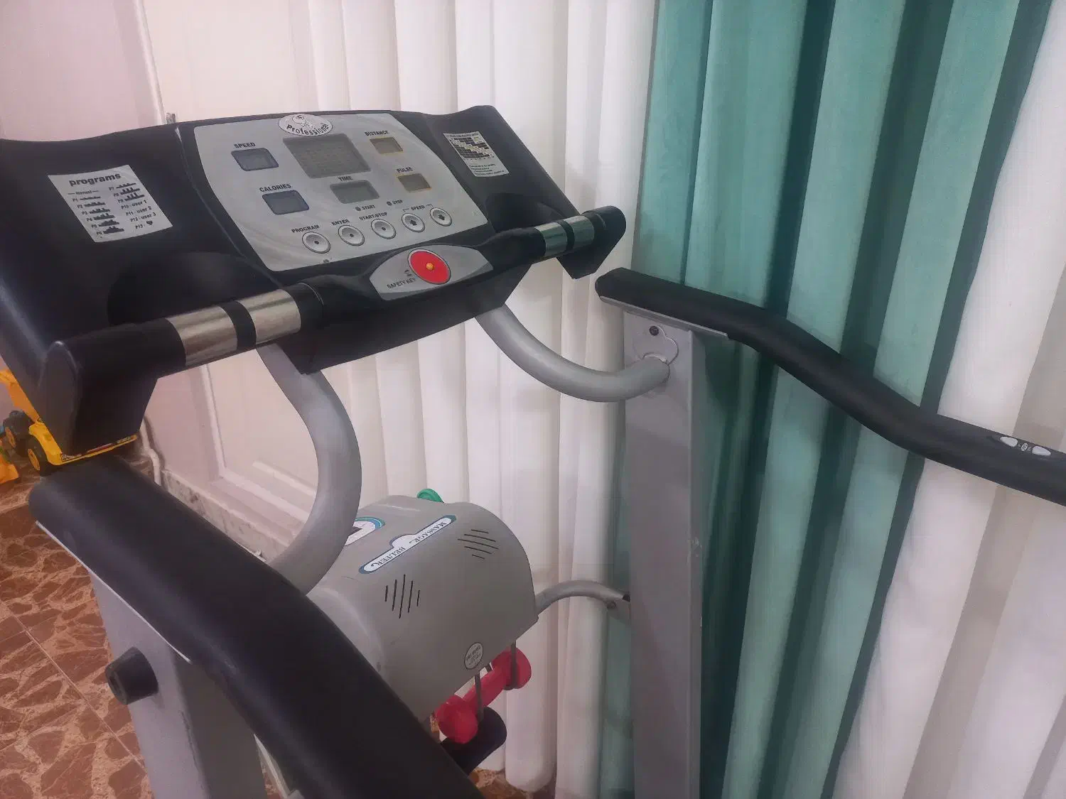 تردمیل تایوانی اصل|تجهیزات ورزشی|بومهن, |دیوار