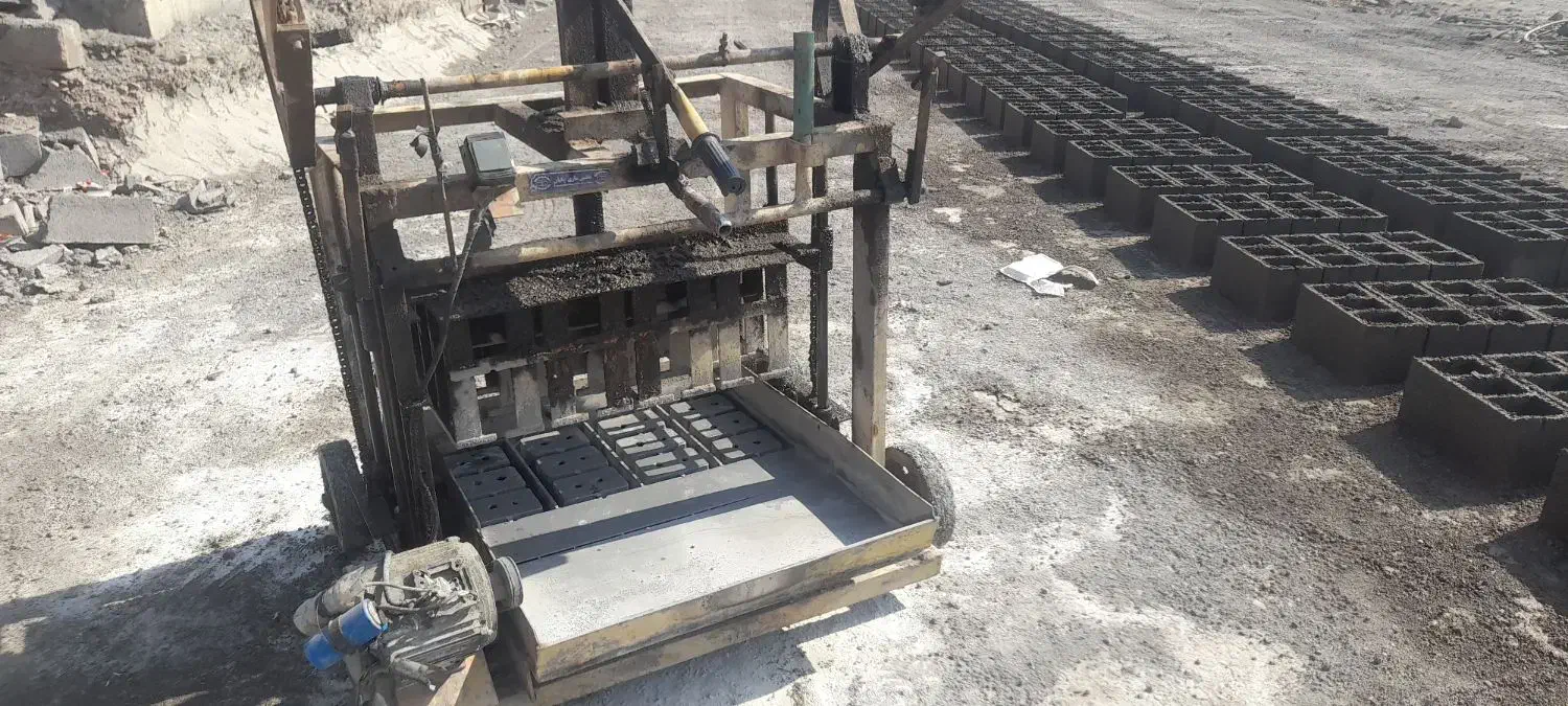 دستگاه بلوک زن قالب چهارتایی|ماشینآلات صنعتی|نرماشیر, |دیوار